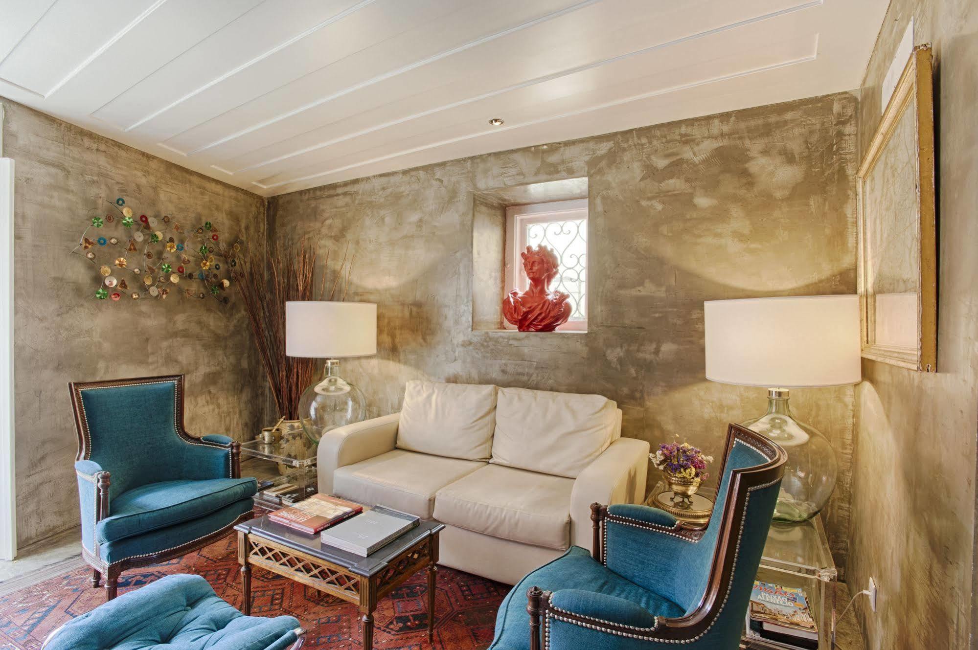 Bed & Breakfast Dear - Charming House Lisbon